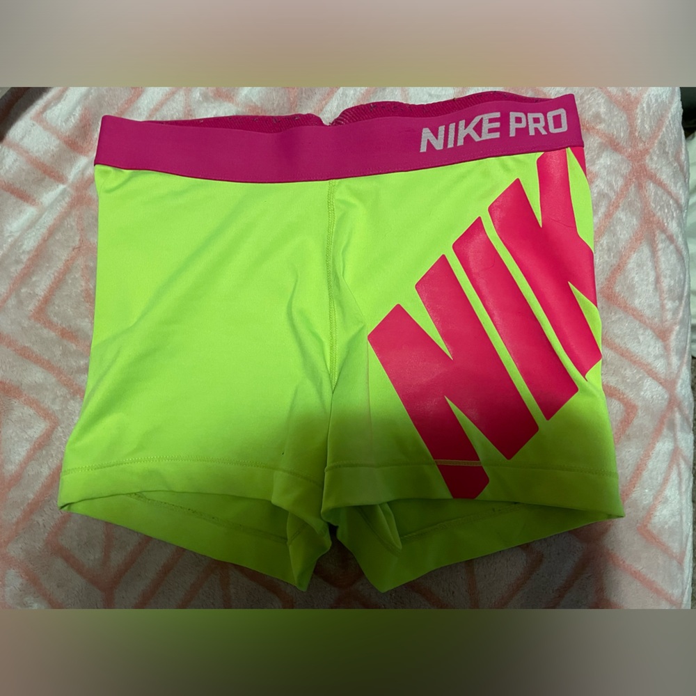 Nike pro spandex 🩷